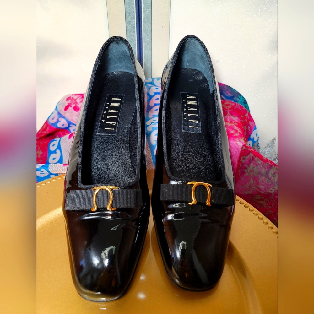 Pre-loved.   Amalfi black patent leather block heel slip ons.  Size 9B.  (558)